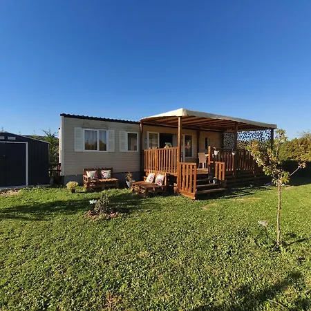 Mobilhome Landhaus Saint-Maurice-sur-Eygues